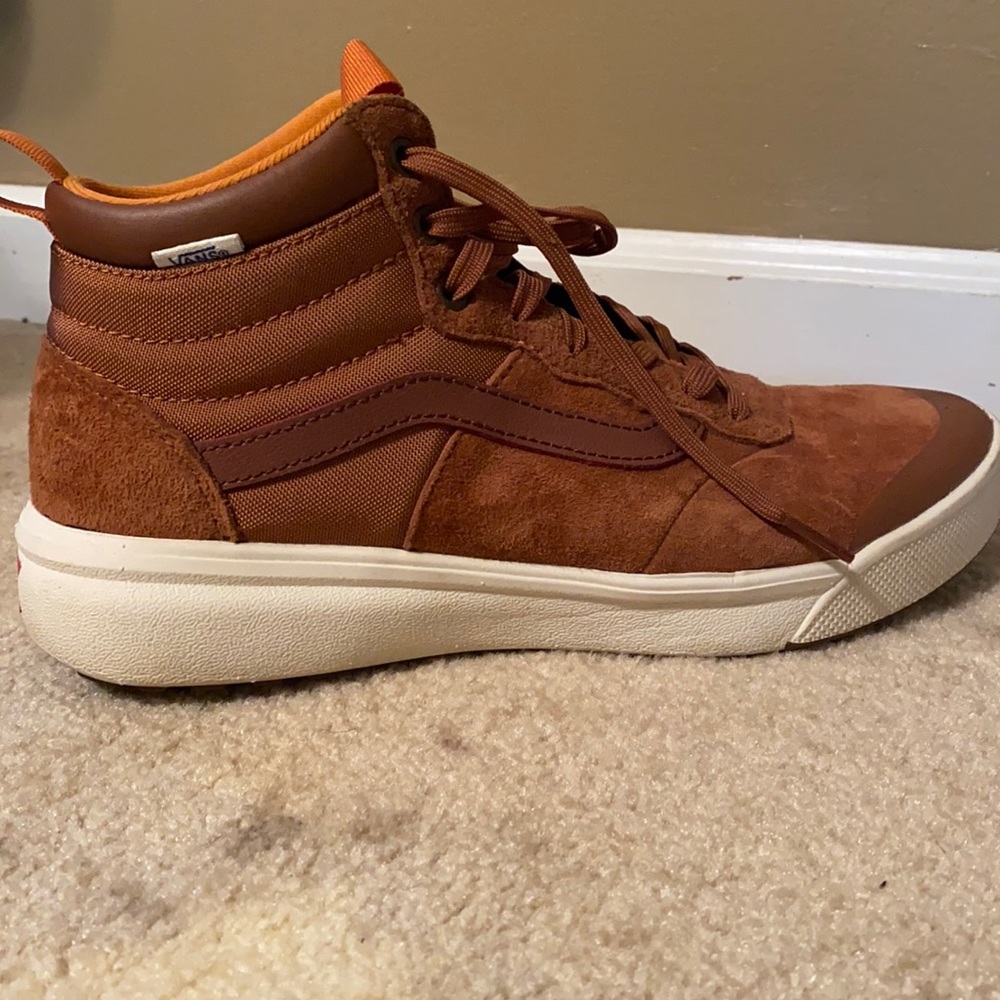 Trying to get rid of stuff.